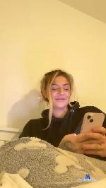 Madisonmae cam4 livecam show performer room profile