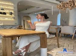 Just_happiness cam4 live cam performer profile