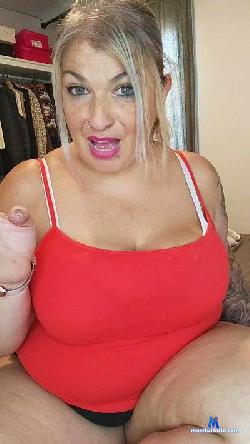Irishotcurvy cam4 live cam performer profile