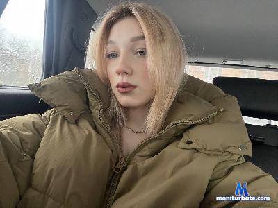 LizbethBraddy cam4 bisexual performer from French Republic bdsm blowjob AssToMouth femdom orgy smoke fisting 