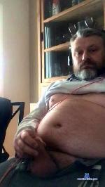 Yag33 cam4 livecam show performer room profile