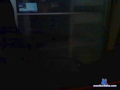 coolmiky1 cam4 unknown performer from Republic of Austria  