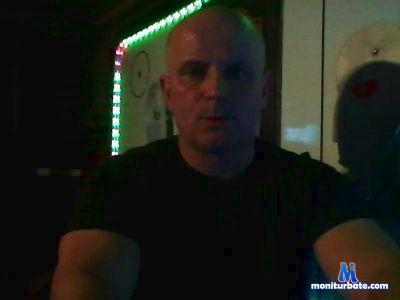 dandyasfuck cam4 straight performer from United Kingdom of Great Britain & Northern Ireland  