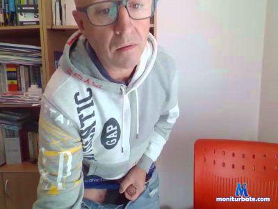 gandtnz cam4 gay performer from New Zealand  