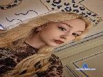QueenieDimmick cam4 livecam show performer room profile