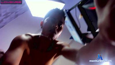 Santi_newman cam4 gay performer from Republic of Colombia  