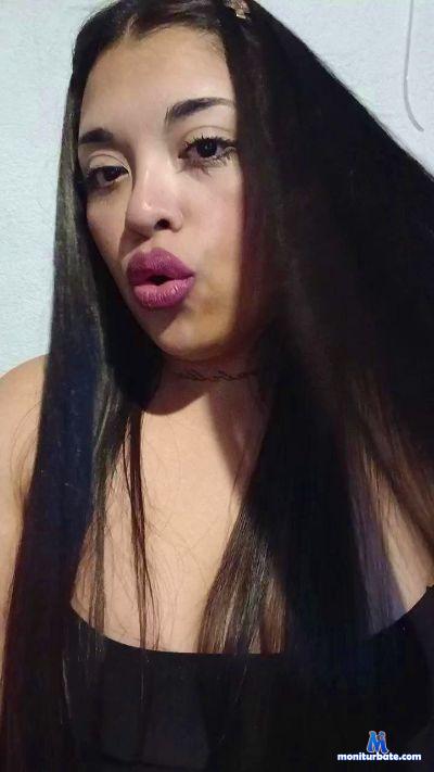 Juliiibaby02 cam4 straight performer from Argentine Republic  