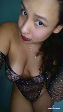 Morenadoce6 cam4 live cam performer profile