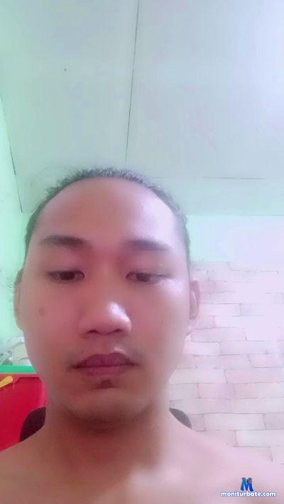 Foodhub cam4 straight performer from Republic of the Philippines eating working beggars singing 