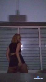 bailahott cam4 livecam show performer room profile