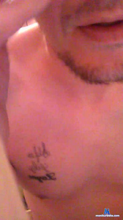 wielebny cam4 bicurious performer from Republic of Poland  