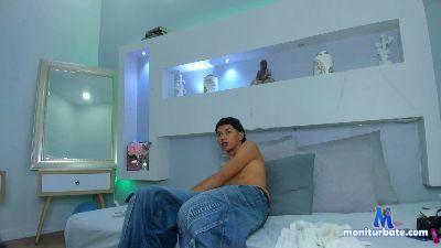 josua_stone cam4 straight performer from Republic of Colombia  