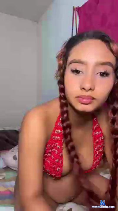 Lucy_Addams cam4 bisexual performer from Republic of Colombia  