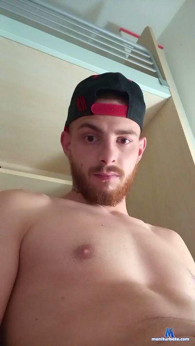 Gombut cam4 bisexual performer from Republic of Italy 10tk flash cazzo pornstar 