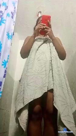 Nia_Afrodita cam4 live cam performer profile