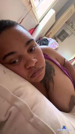Luxyphoenix cam4 live cam performer profile