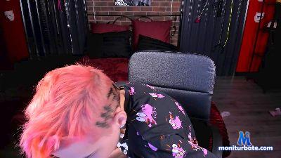 MelanieFrost cam4 bisexual performer from United States of America new solo teen 