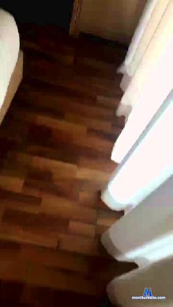 val592000 cam4 live cam performer profile