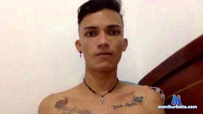 theperfectduo cam4 gay performer from Republic of Colombia tatoo delgado alto 