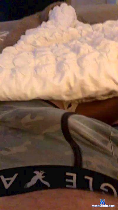 SussexJ cam4 bicurious performer from United Kingdom of Great Britain & Northern Ireland  
