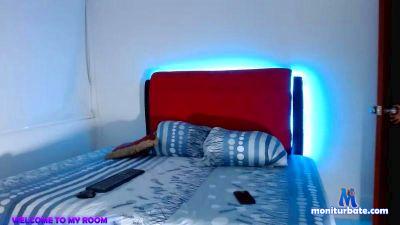 Liz_sweet19 cam4 bisexual performer from United States of America  