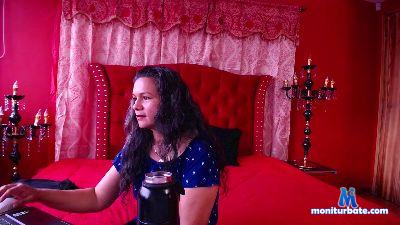 Solvega cam4 bicurious performer from Kingdom of Spain tacones cum latina madura masturbation striptease blowjob 