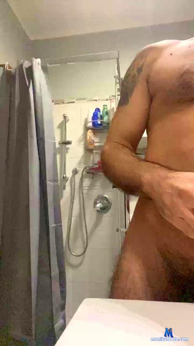 pupo37 cam4 straight performer from Republic of Italy  