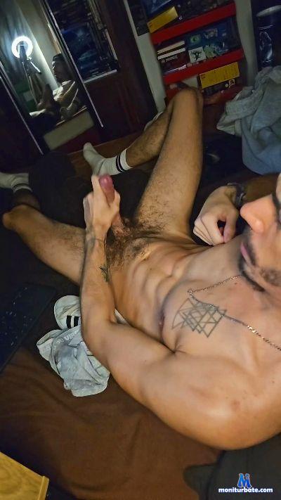 urbcrown cam4 gay performer from Portuguese Republic  