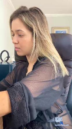 madu_hot cam4 live cam performer profile