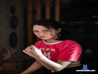 BridgetGrimble cam4 straight performer from French Republic masturbation schoolgirl C2C cute striptease feet ass 
