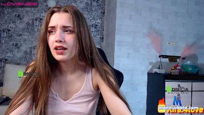 KiraMistress cam4 bisexual performer from Republic of Poland squirt fuckmashine young LiveTouch 
