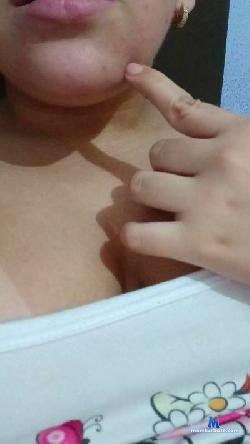 Isadiniz18 cam4 live cam performer profile