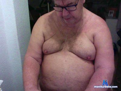 naggiigissch cam4 unknown performer from United States of America  