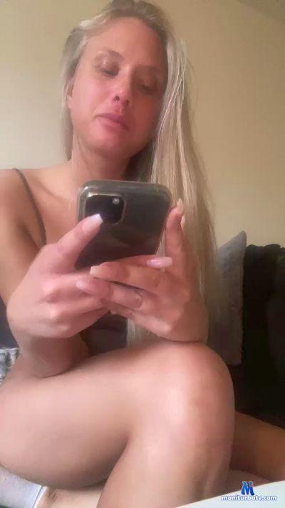 Mandyxoxo97 cam4 bisexual performer from Kingdom of Sweden  