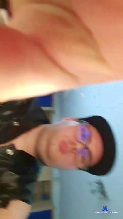 rouven89 cam4 live cam performer profile
