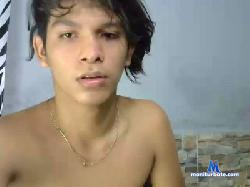 9inho4 cam4 live cam performer profile