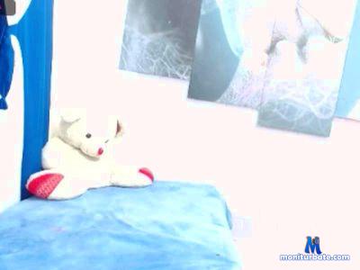 cazzo343 cam4 bisexual performer from Republic of Italy skype sardo 