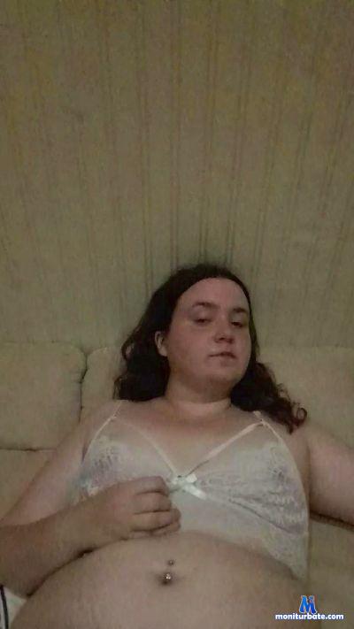 curvylia3 cam4 bisexual performer from Federal Republic of Germany  
