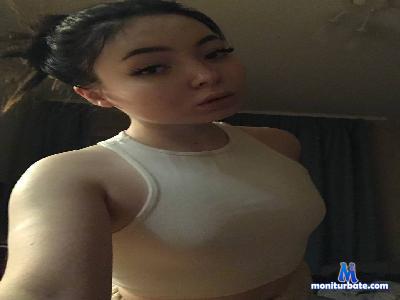 MarianDopkins cam4 bisexual performer from French Republic masturbation C2C striptease femdom spanking cute ass 