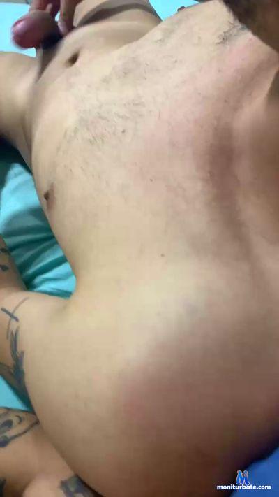 novim_cavalo cam4 bicurious performer from Federative Republic of Brazil  