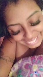 Gabily cam4 livecam show performer room profile
