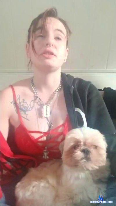 Larosenoir20 cam4 bisexual performer from French Republic  