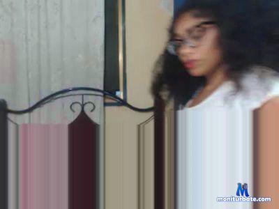 liss_milley cam4 bisexual performer from Republic of Colombia glasses rollthedice bigboobs afro 