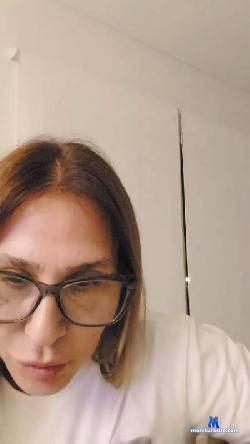 Heldin04 cam4 live cam performer profile