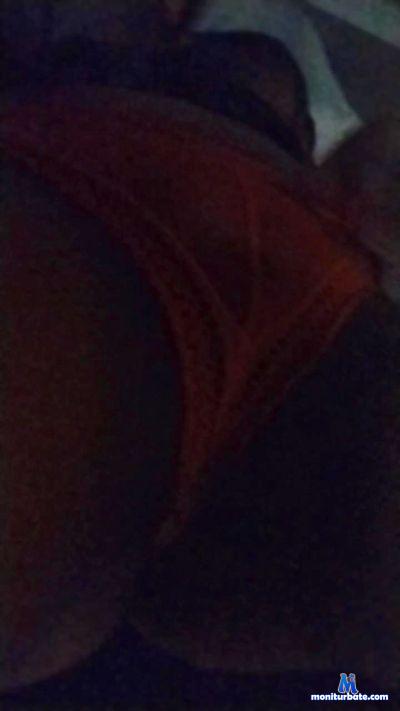 Sharon_22 cam4 bicurious performer from Argentine Republic  