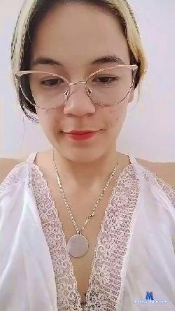 naanny4 cam4 live cam performer profile