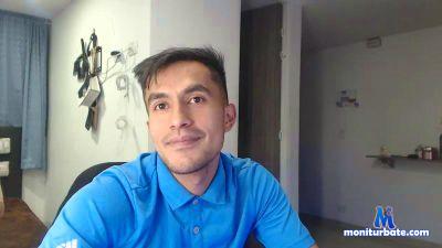 DIEGOYH cam4 straight performer from Republic of Colombia  