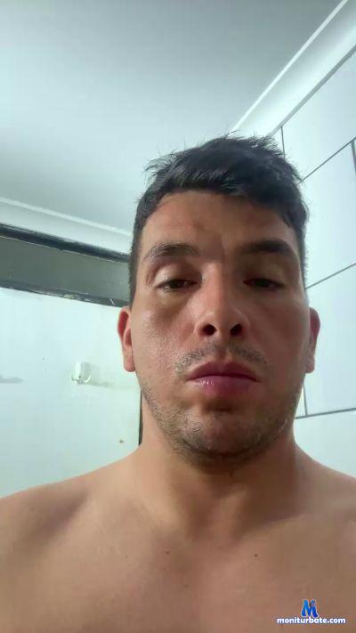 Ginogut cam4 straight performer from Republic of Chile  