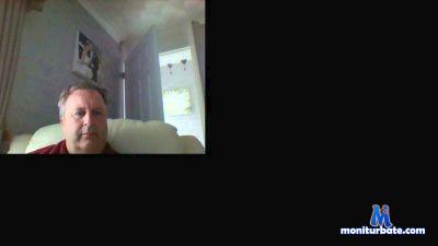 peteinessex cam4 bisexual performer from United Kingdom of Great Britain & Northern Ireland  