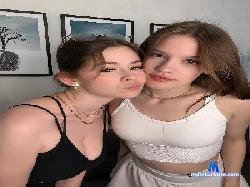 SynnoveDenner cam4 live cam performer profile